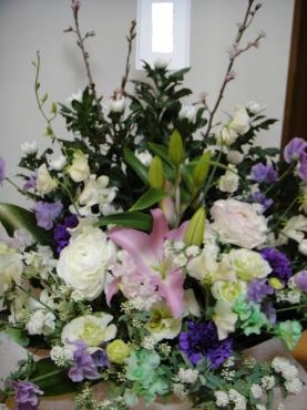 法事用アレンジメントお届けいたしました。｜「前澤生花店」　（東京都葛飾区の花キューピット加盟店 花屋）のブログ