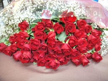 プロポーズに赤バラの花束をご注文いただきました。｜「前澤生花店」　（東京都葛飾区の花キューピット加盟店 花屋）のブログ